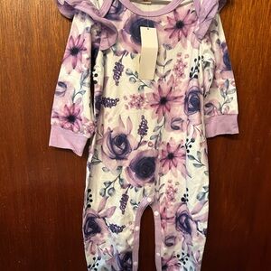 NWT SHEIN Kids- Lilac Floral Baby Romper with Ruffle Sleeves